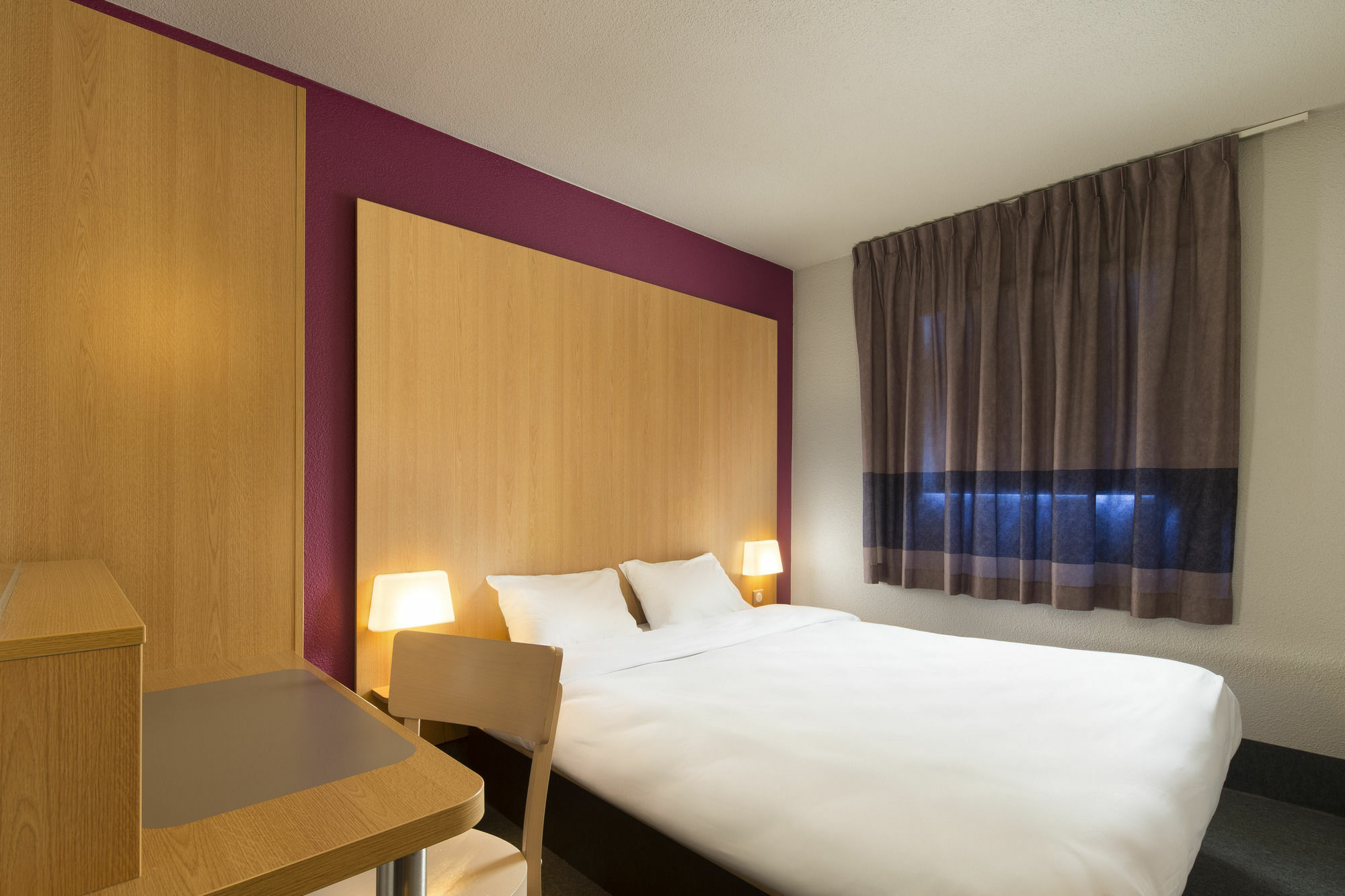 B&B Hotel Dunkerque Centre Gare Dunkirk Exterior photo